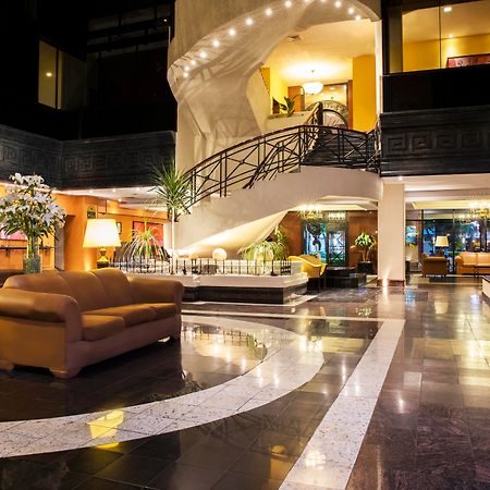 Krystal Monterrey Hotel Exterior photo