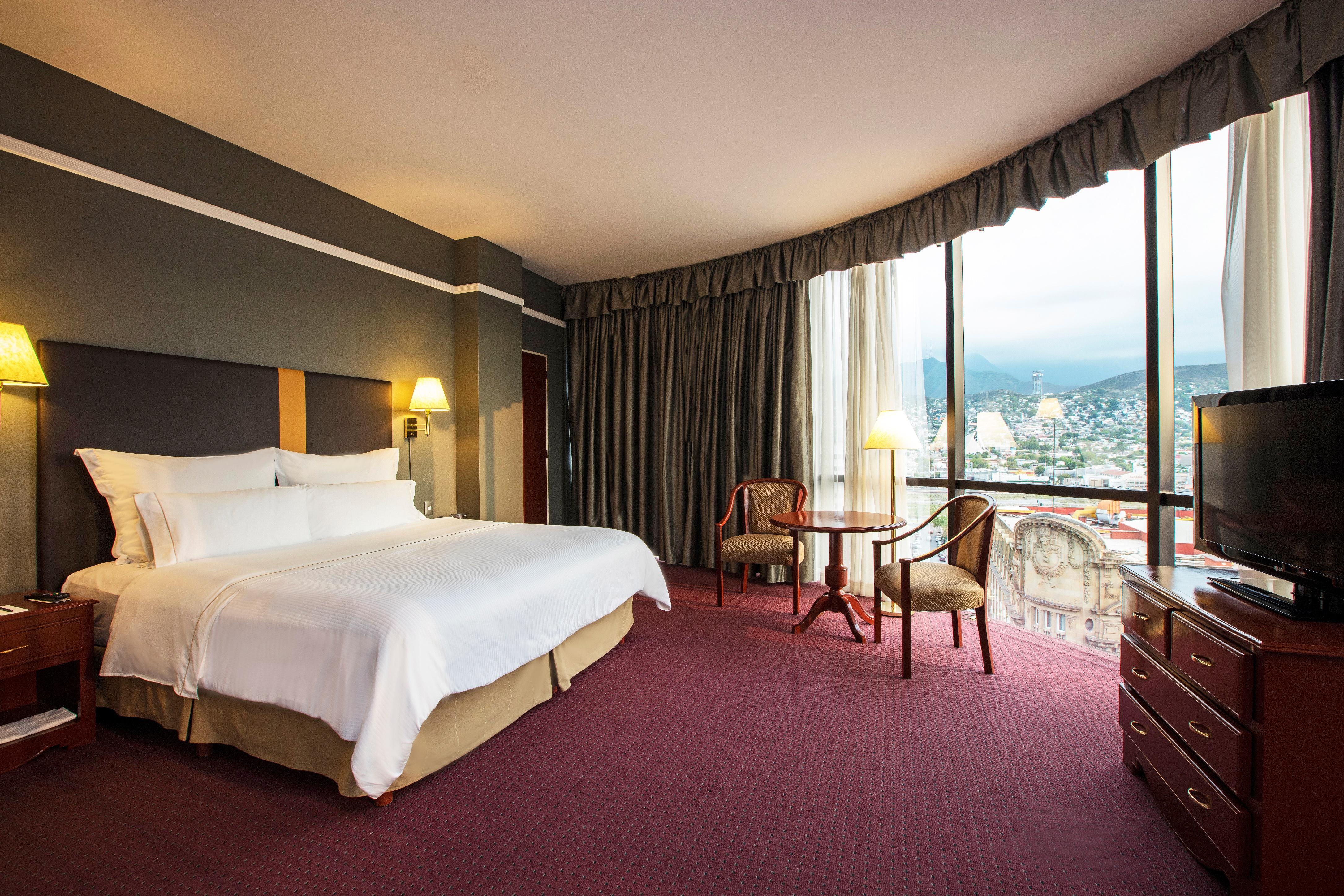 Krystal Monterrey Hotel Exterior photo